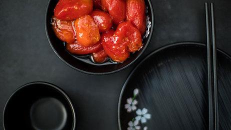 《嗜血印》DLC人气制服系列推出 秘书护士学生装